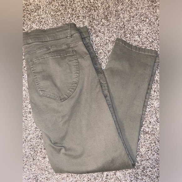 Democracy Ab Solution Olive Green Women's 14 Jeans - Picture 1 of 6